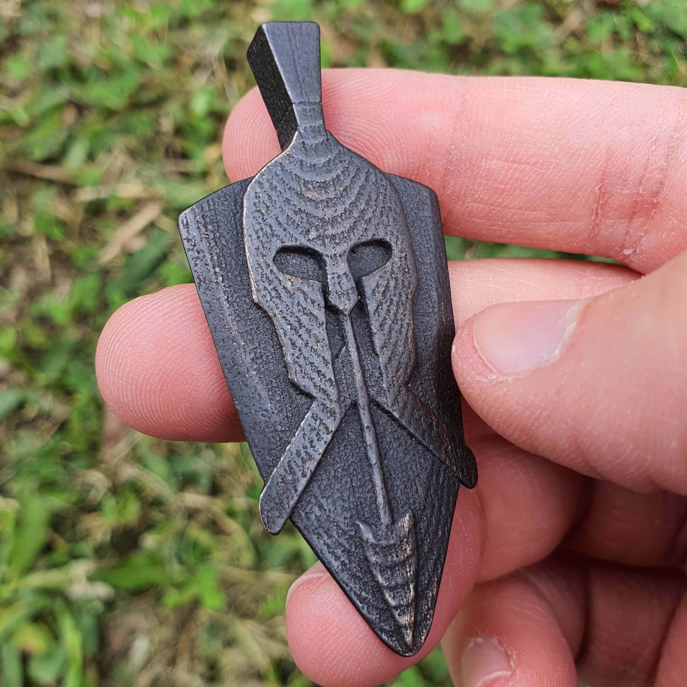 Spartan Soldier Guitar Pick (Metal)