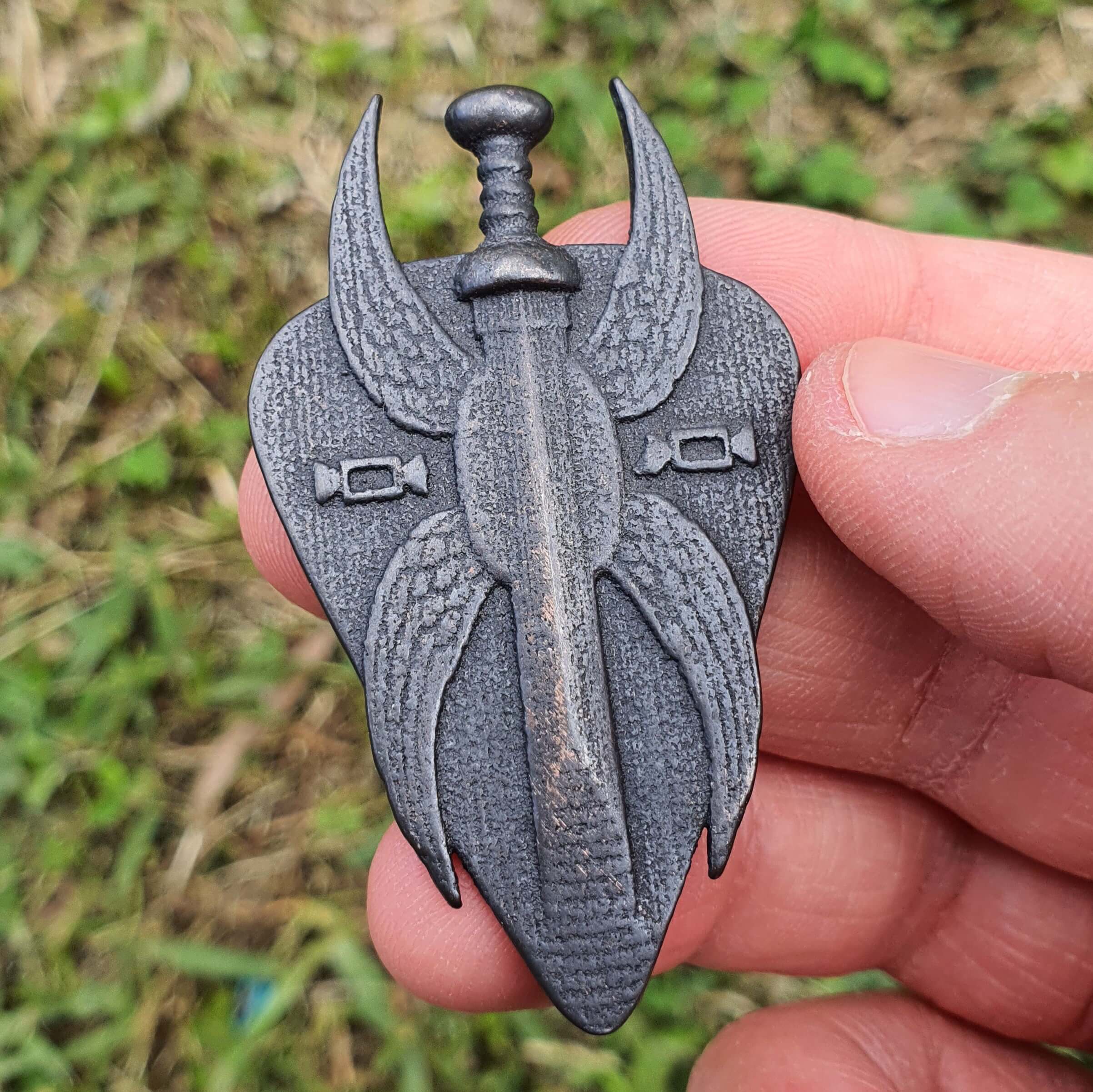 Roman Soldier Guitar Pick (Metal)