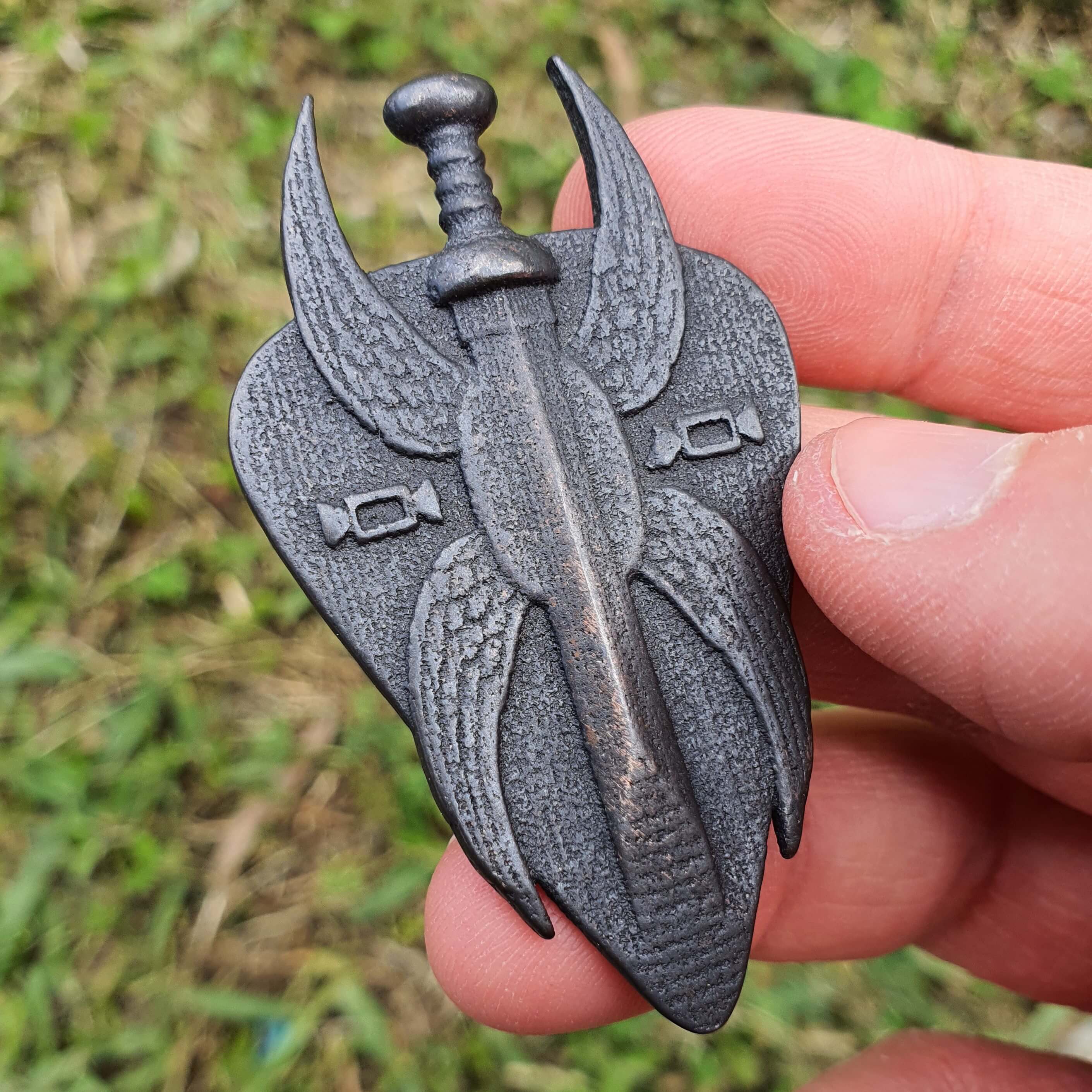 Roman Soldier Guitar Pick (Metal)